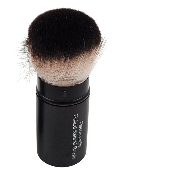 Laura Geller Retractable Baked Kabuki Brush Compact Design - Picture 7 of 9